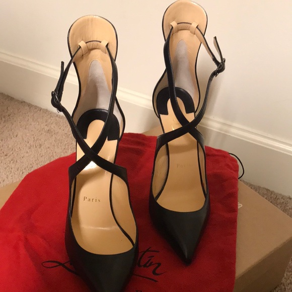 100% Authentic Christian Louboutin Black Heels - Picture 5 of 8